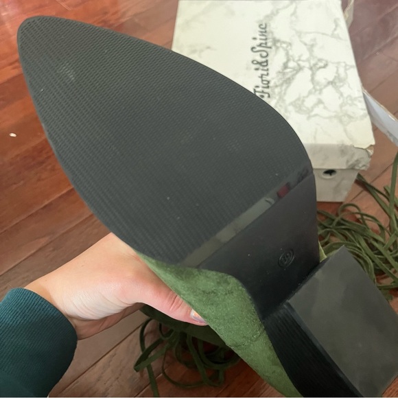 Suede moss green fringe cowboy boots - Picture 3 of 6